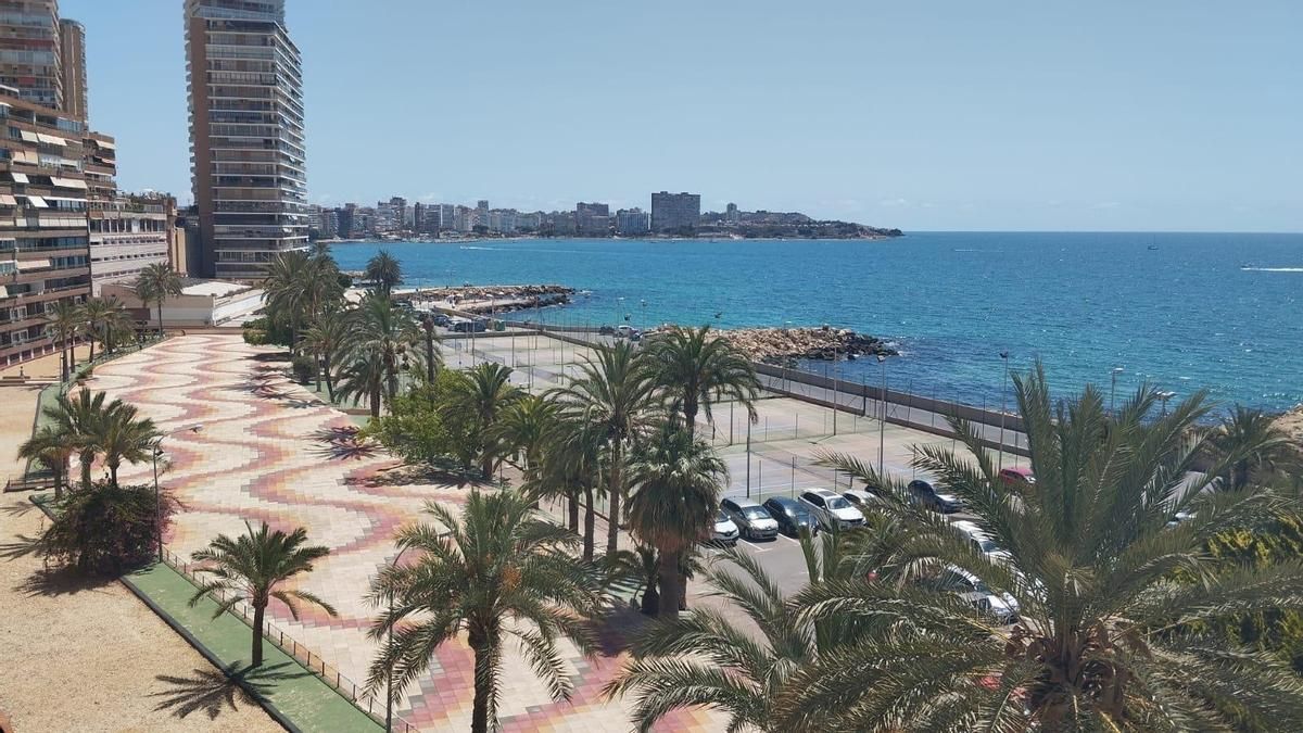 Las vistas desde la casa en venta en la Albufereta (Alicante)