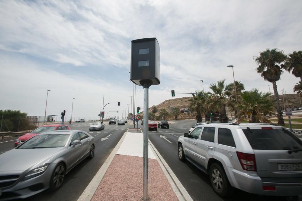 Alicante ya tiene radares en la avenida de Elche