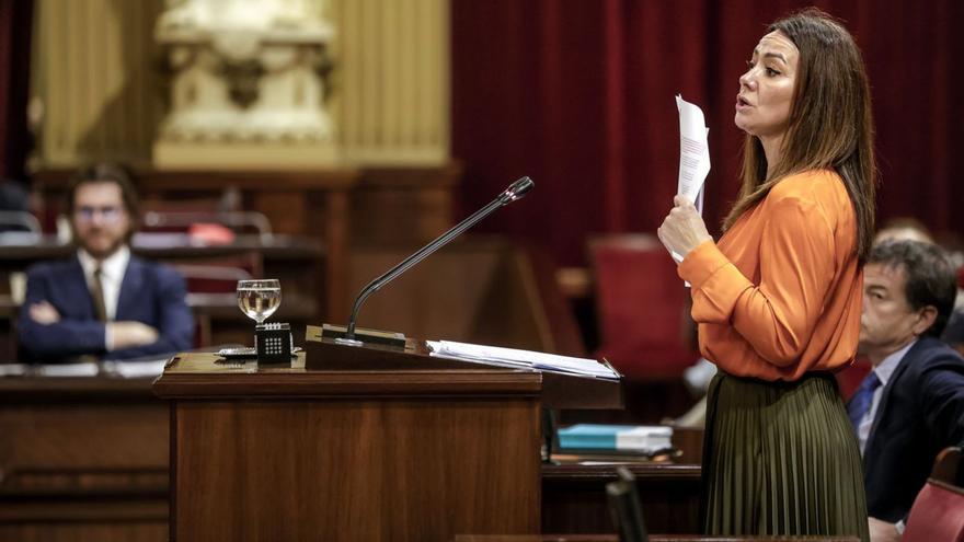 La consellera de Vivienda, Marta Vidal, ayer en el Parlament.