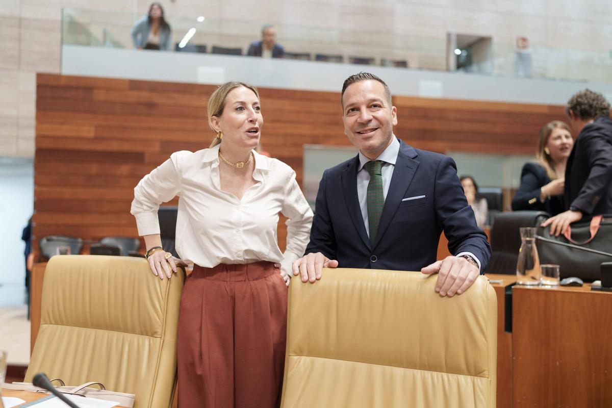Fotogalería | Primer pleno de la nueva Legislatura en la Asamblea de Extremadura, en imágenes
