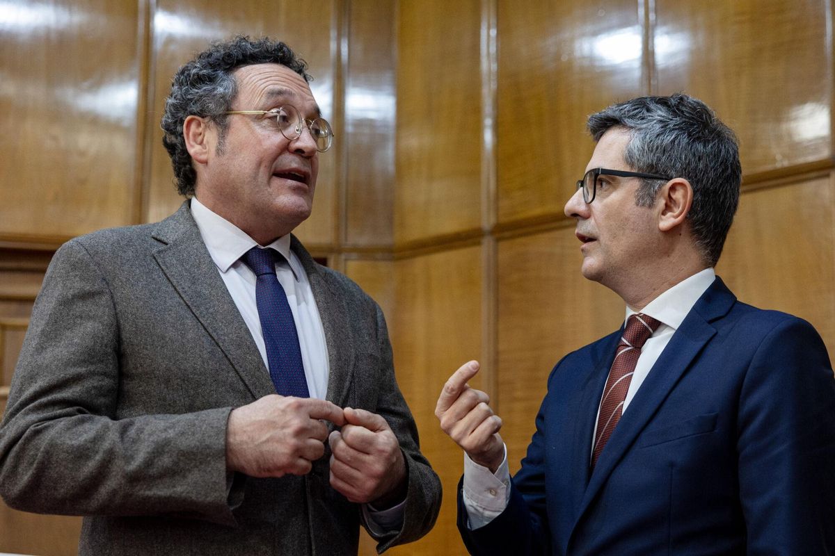 EL PSOE SE QUEDA SOLO | Bolaños justifica la reforma de la acusación popular  por derivar “en una feria de ultras”