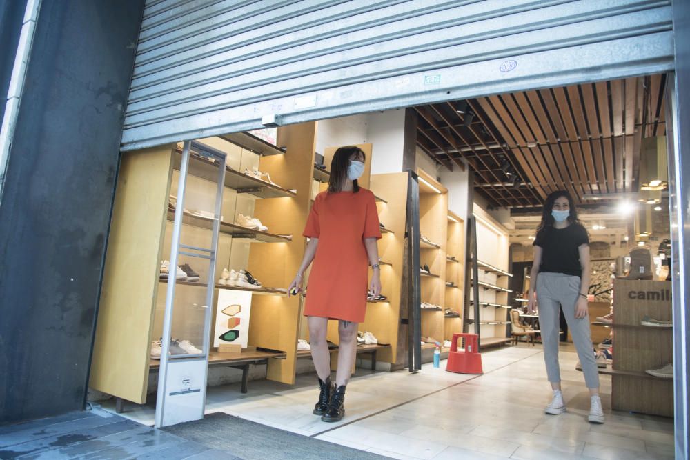 Obertura de comerços i terrasses a Manresa el primer dia de la fase 1