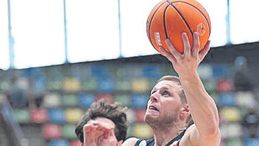 79-86 | El Leyma se rehace y le remonta al Oporto