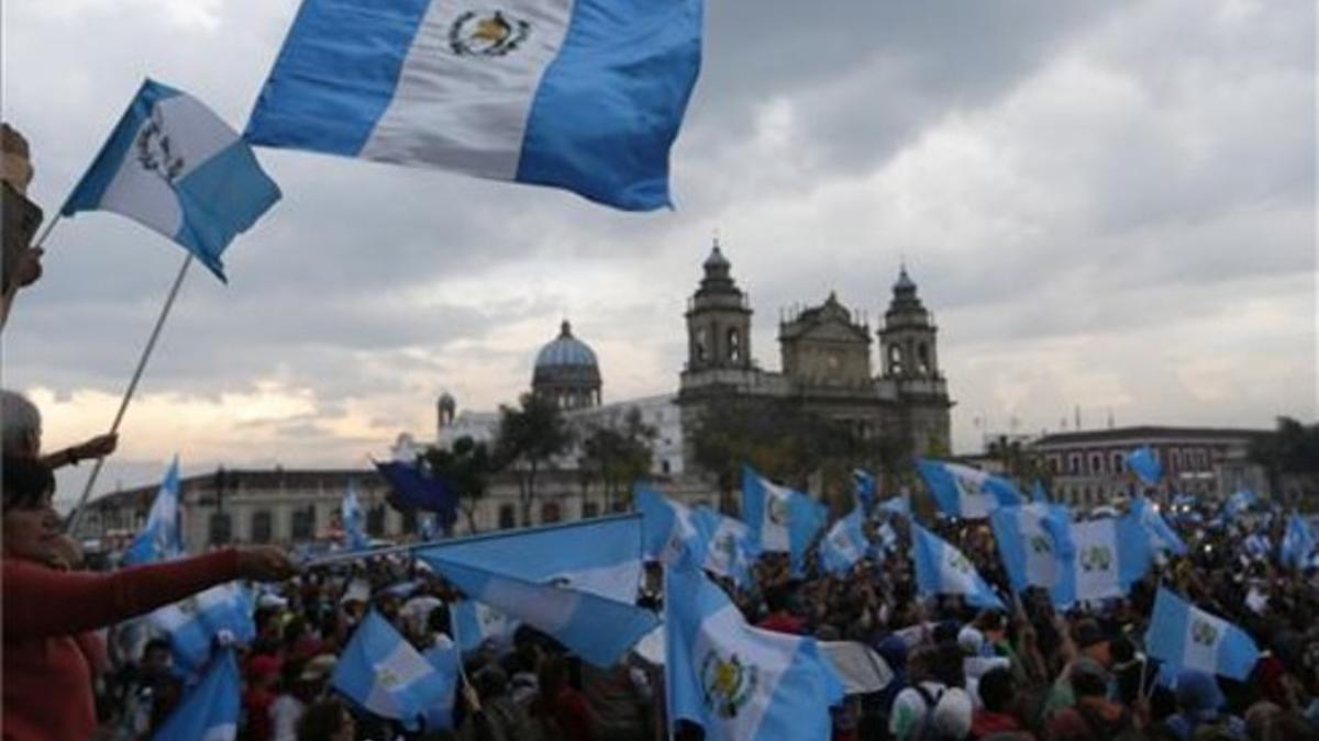 Los guatemaltecos celebran lo que consideran un &quot;día histórico&quot; para el país y la lucha contra el crimen.