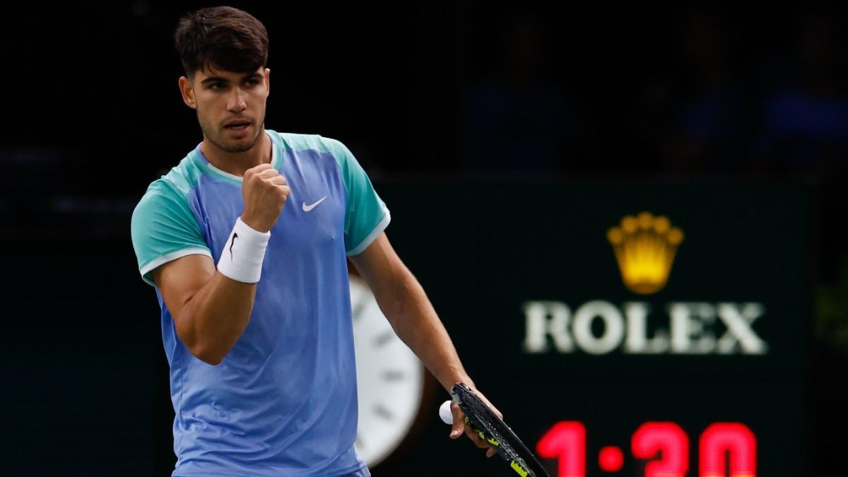 Alcaraz celebra un punto durante el Masters 1000 de París