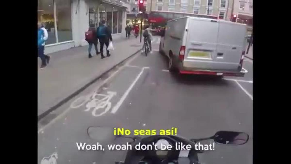 vídeo assetjament al carrer a la Gran Bretanya