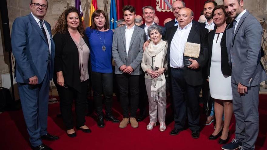 Antoni Roig recibe el premio Cornelius Atticus