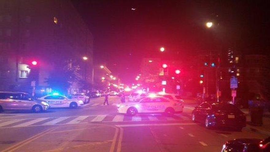 Al menos un muerto y cinco heridos en un tiroteo en Washington