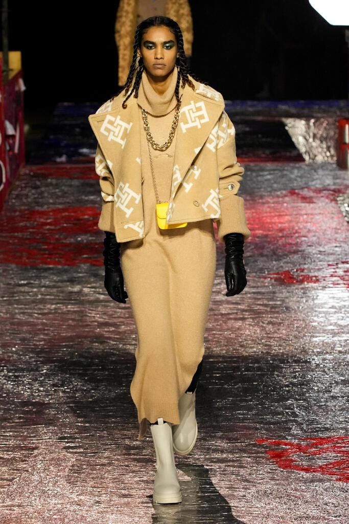 Tommy Hilfiger