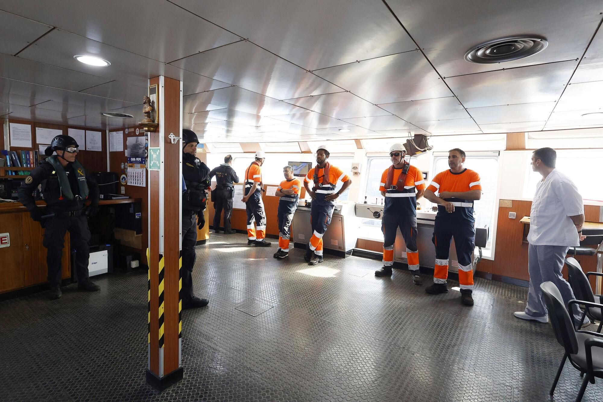 Ensayo de asalto en plena ría de Pontevedra