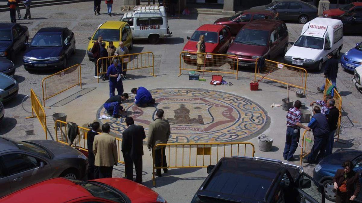 El montaje en 2004 visto desde los balcones de la Casa Consistorial.