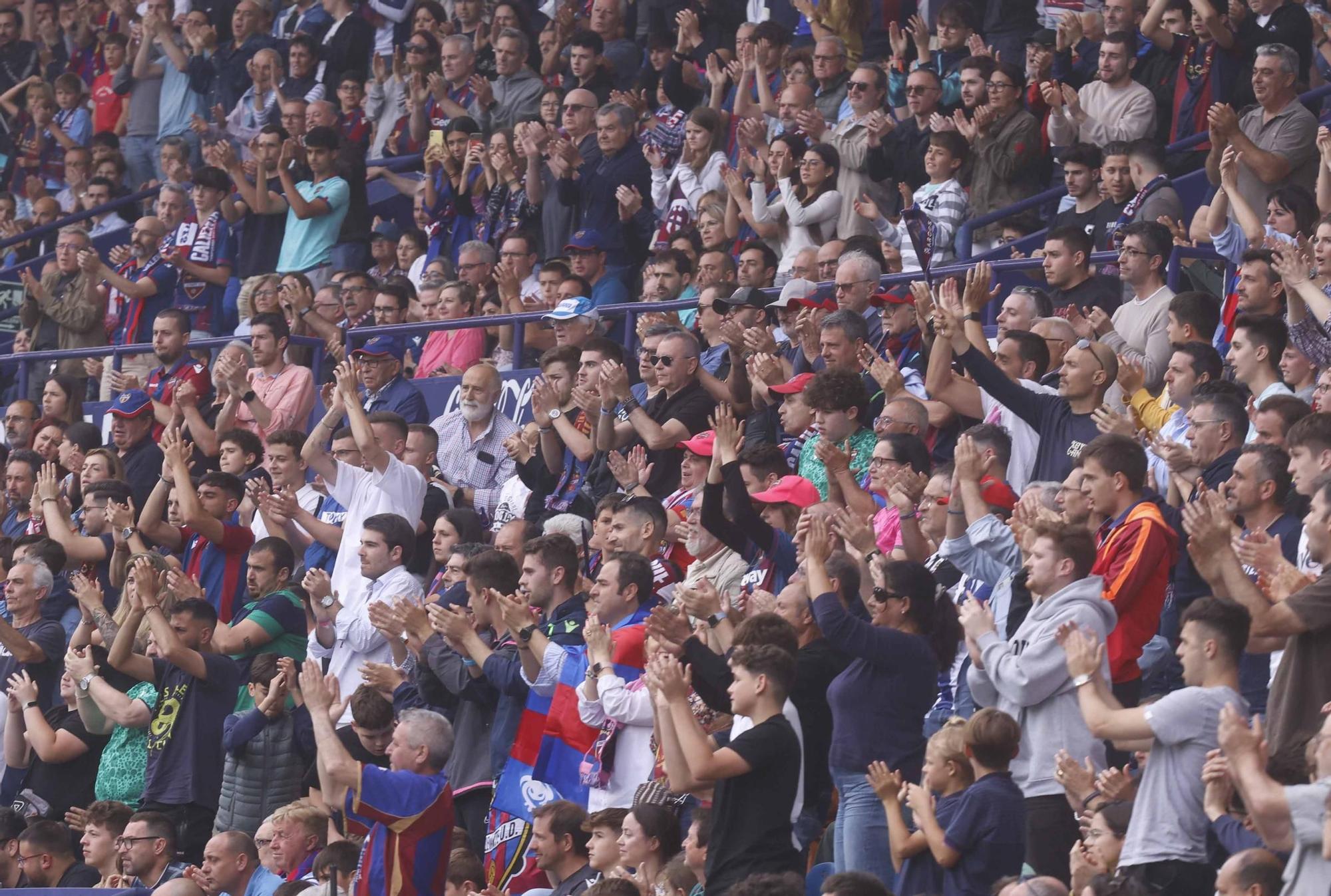 Las mejores imágenes del Levante UD - Deportivo Alavés