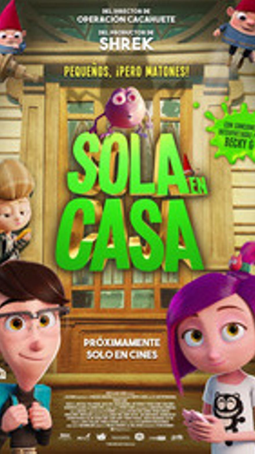 Sola en casa