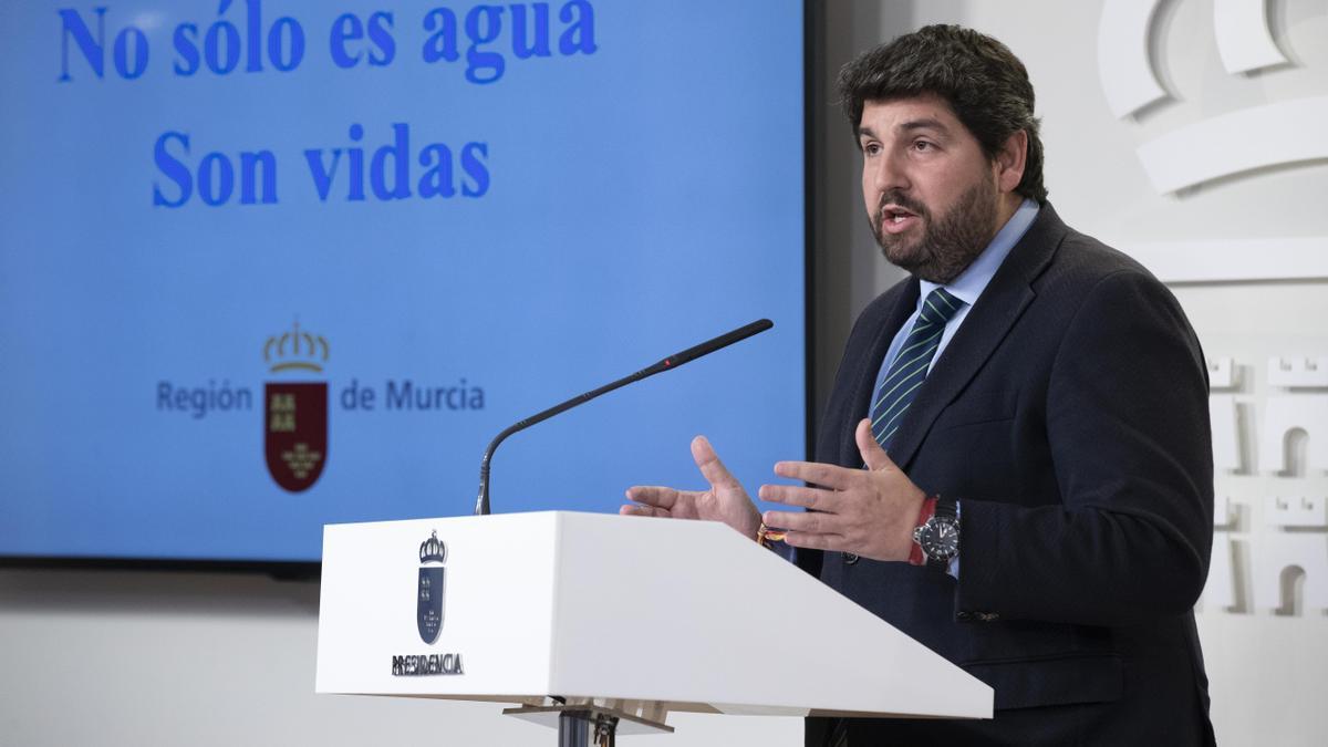 El presidente regional, Fernando López Miras, ayer durante su valoración del recorte al Trasvase Tajo-Segura.
