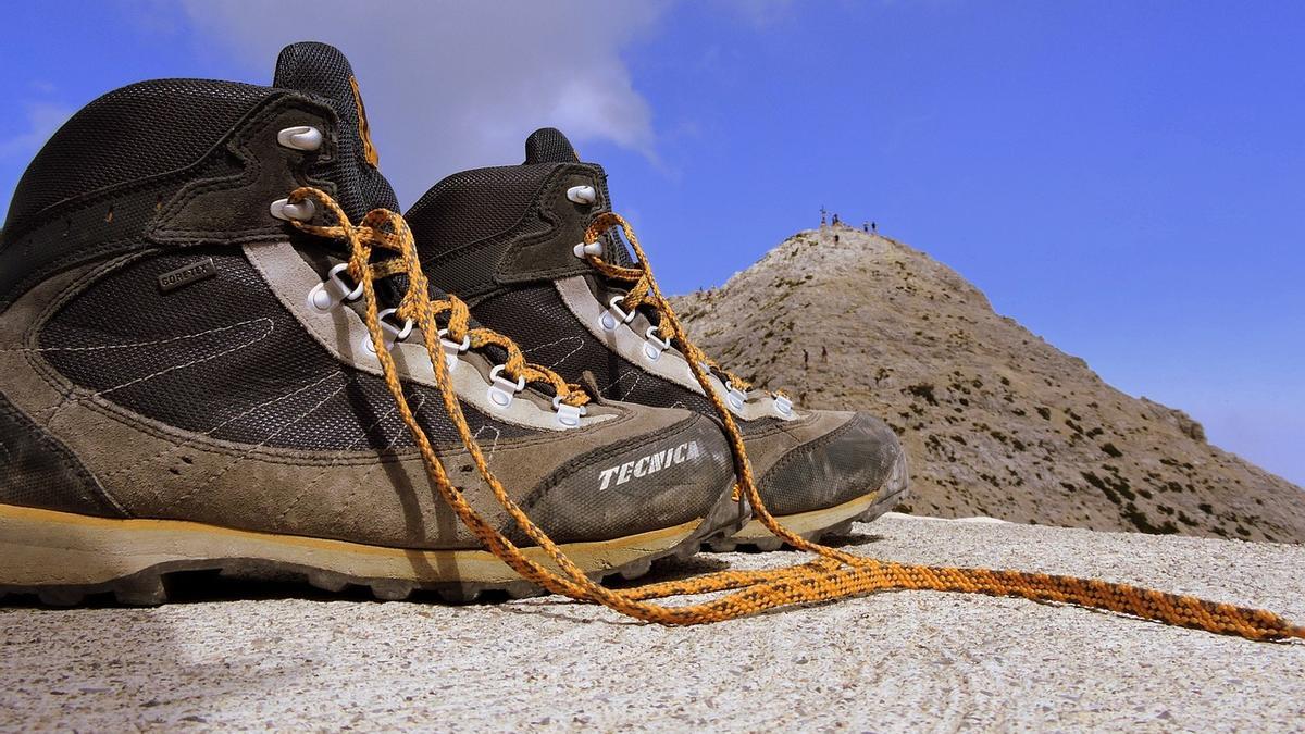 BOTAS TREKKING LIDL | La botas de montaña de Lidl que parecen unas Salomon  pero cuestan menos de 20 euros