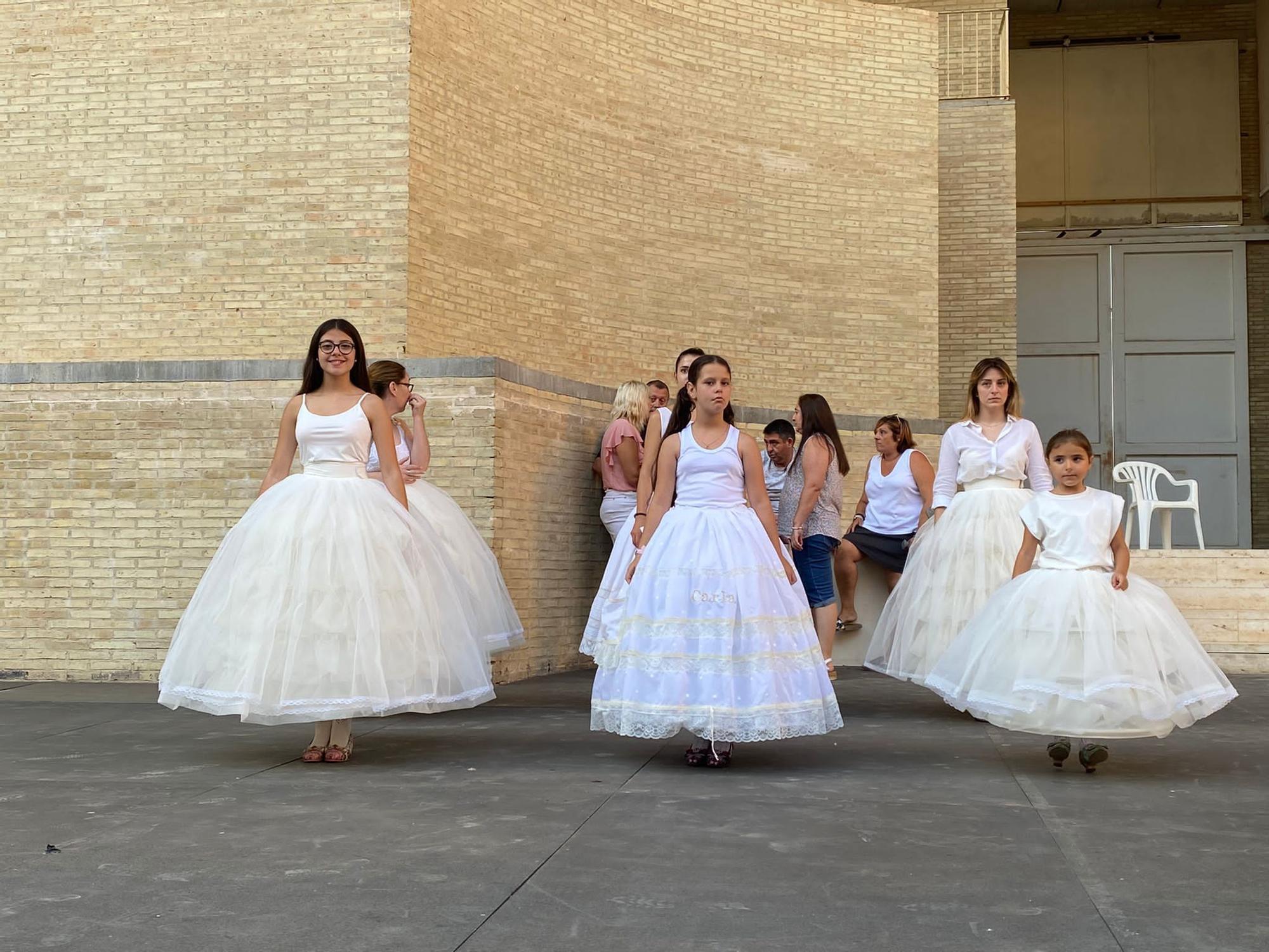 Ensayo de la exaltación de las Falleras mayores de Sagunt en el Teatro Romano.