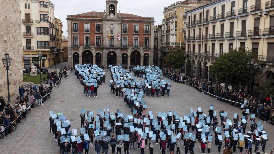 Cientos de escolares salen este martes a la calle para celebrar el Día Mundial de la Paz en Zamora