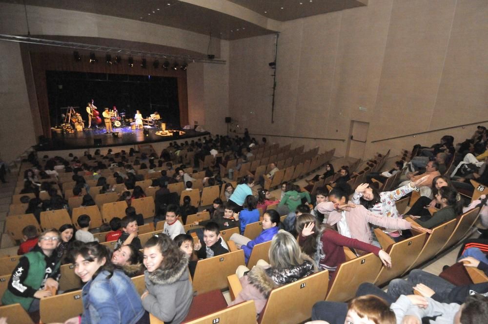 Concierto de música de los Balcanes en Mieres