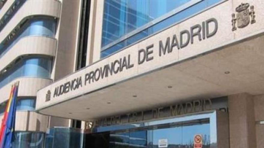 Seis años y medio de cárcel para un médico por abusar de una paciente