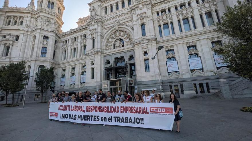 Los accidentes laborales dejan 358 fallecidos hasta junio, con un leve descenso, mientras aumentan los siniestros con baja