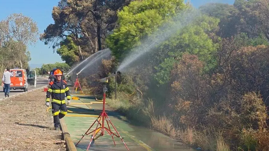Domingo con labores de prevención en el Incendio del Saler