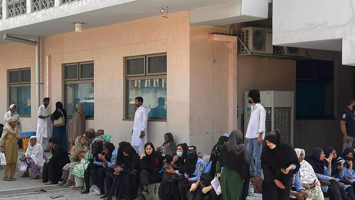 Al menos 15 bebés mueren en un incendio en un hospital de Pakistán