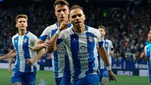 L’Espanyol exhibeix ‘punch’ contra el Valladolid i torna a recuperar el liderat