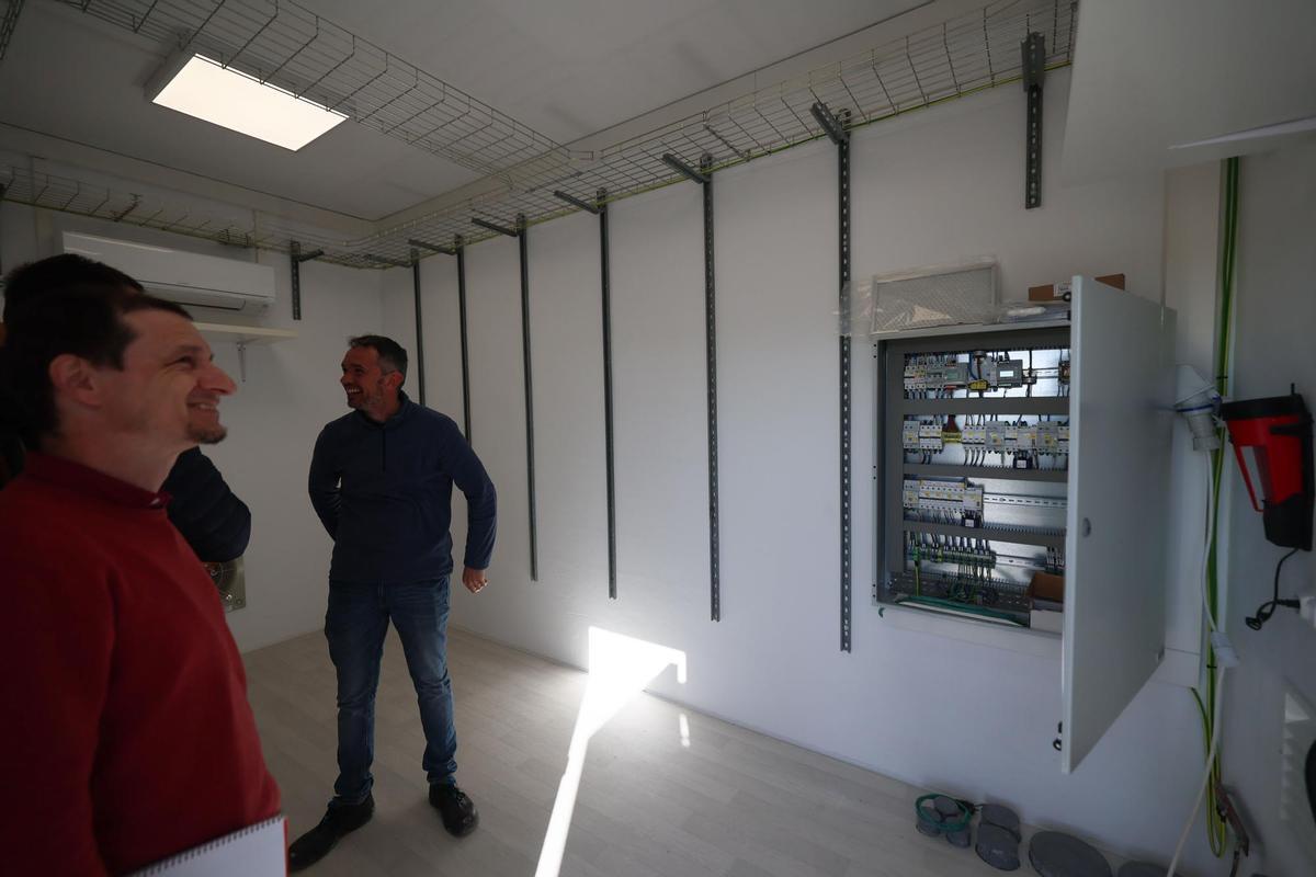 Una nueva antena para ‘iluminar’ las telecomunicaciones en sa Cala y Sant Joan Una nueva antena para ‘iluminar’ las telecomunicaciones en sa Cala y Sant Joan