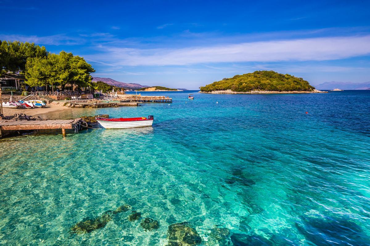 Playa en Ksamil, Albania.