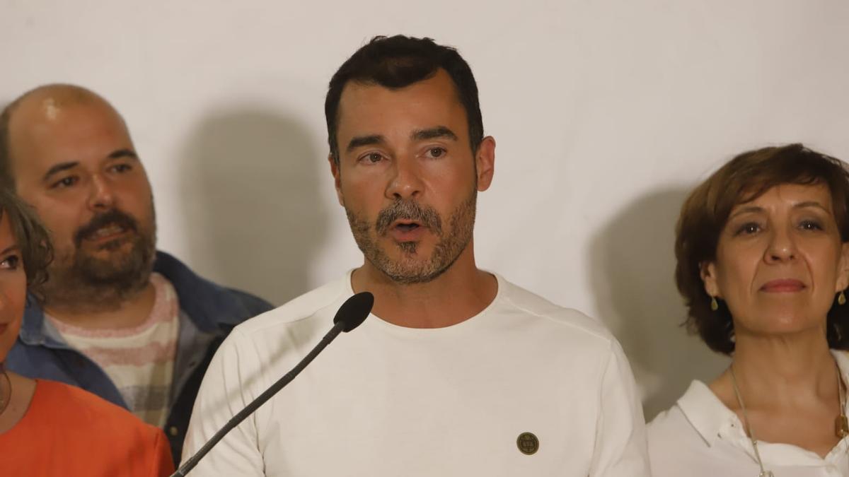 Comparecencia del candidato de CHA en Zaragoza, Chuaquín Bernal, para analizar los resultados del 28M, este domingo.