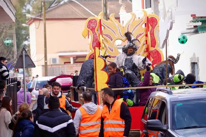 Fotogalería | La cabalgata del Higuerón llega cargada de buenos deseos para 2025