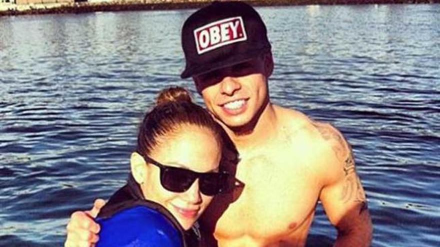 Jennifer Lopez y su novio Casper