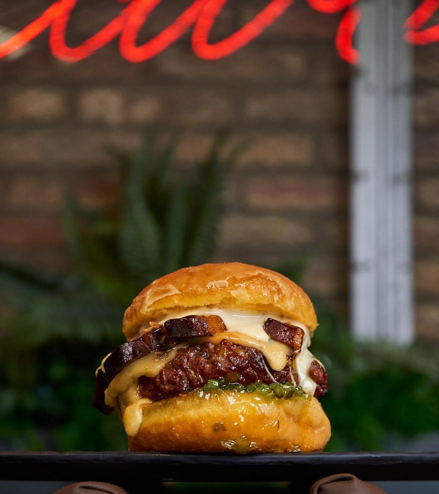 Jenkin’s presenta &quot;Triple B&quot;: la hamburguesa definitiva que fusiona sus tres creaciones más premiadas