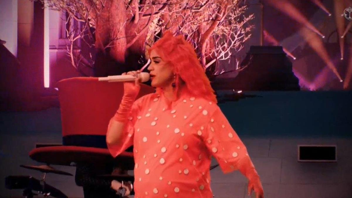 Actuación de Katy Perry en el festival Tomorrowland digital