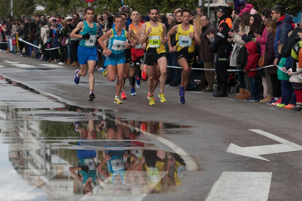 El atleta keniata Peter Kirui gana en Santa Pola