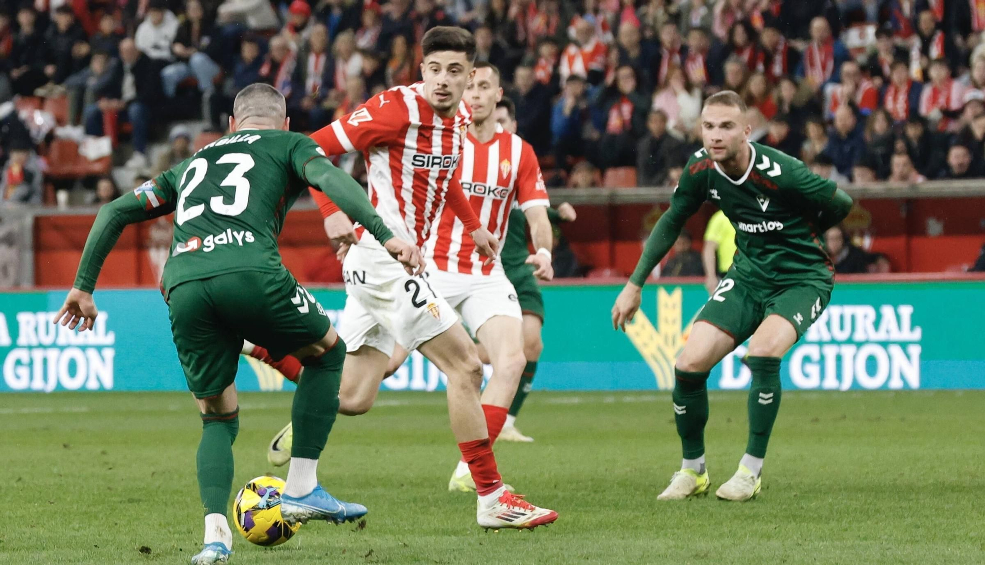 El partido entre el Sporting y el Eibar, en imágenes