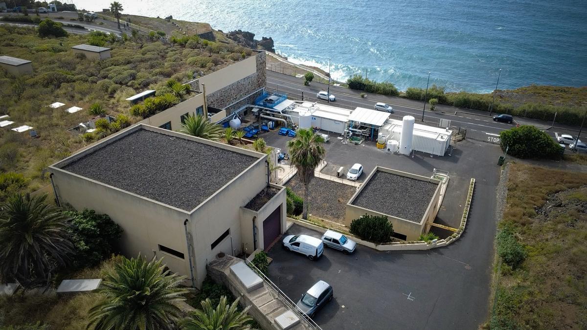Sanitation and Discharges in Puerto de la Cruz Remain Unresolved a Year After Playa Jardín Reopening Sanitation and Discharges in Puerto de la Cruz Remain Unresolved a Year After Playa Jardín Reopening