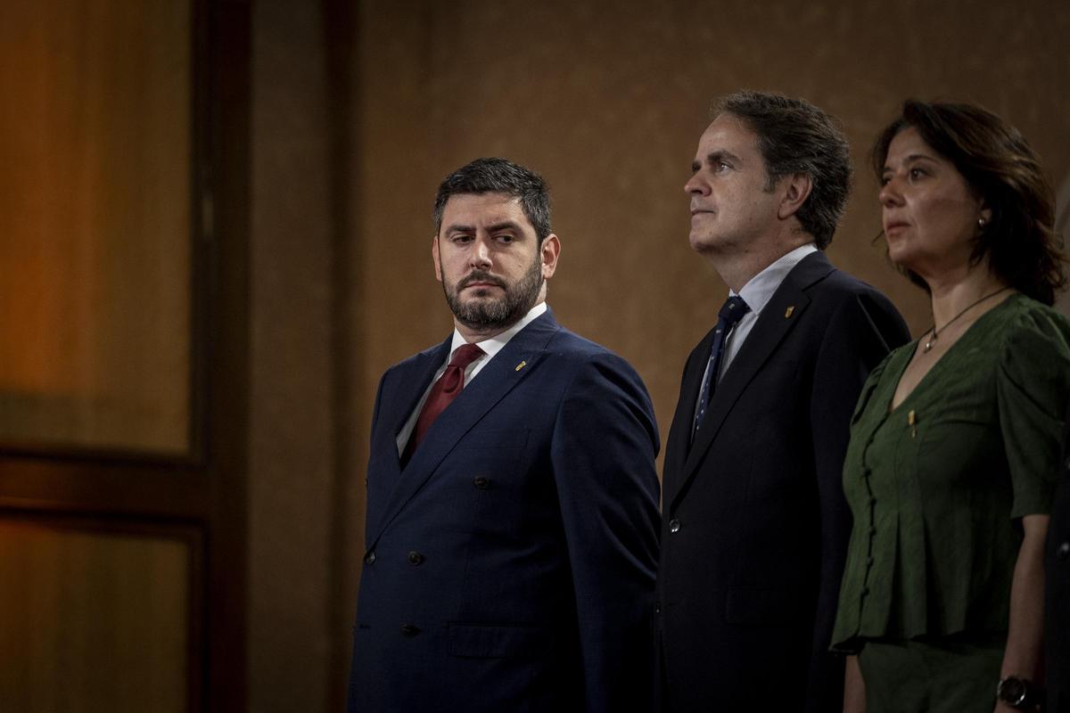 El vicepresidente Nolasco, junto a los consejeros del PP Roberto Bermúdez de Castro y Eva Valle.