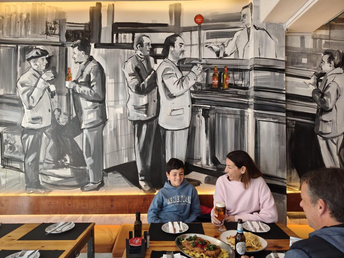 La Pérgola es para muchos palmesanos el lugar ideal para picar algo en buena compañía.