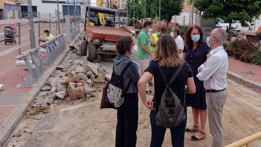 Girona comença les obres per reconvertir un tram del carrer Riu Freser en una plaça