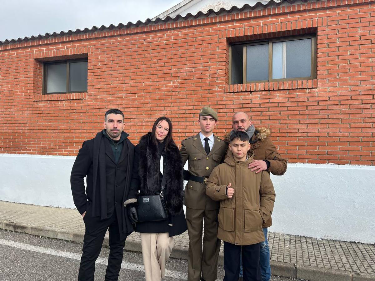 Jannaj con su familia