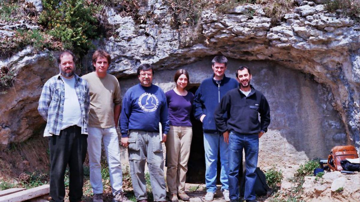 Primer any d’excavacions a les Teixoneres (maig 2003) | MUSEU DE MOIÀ