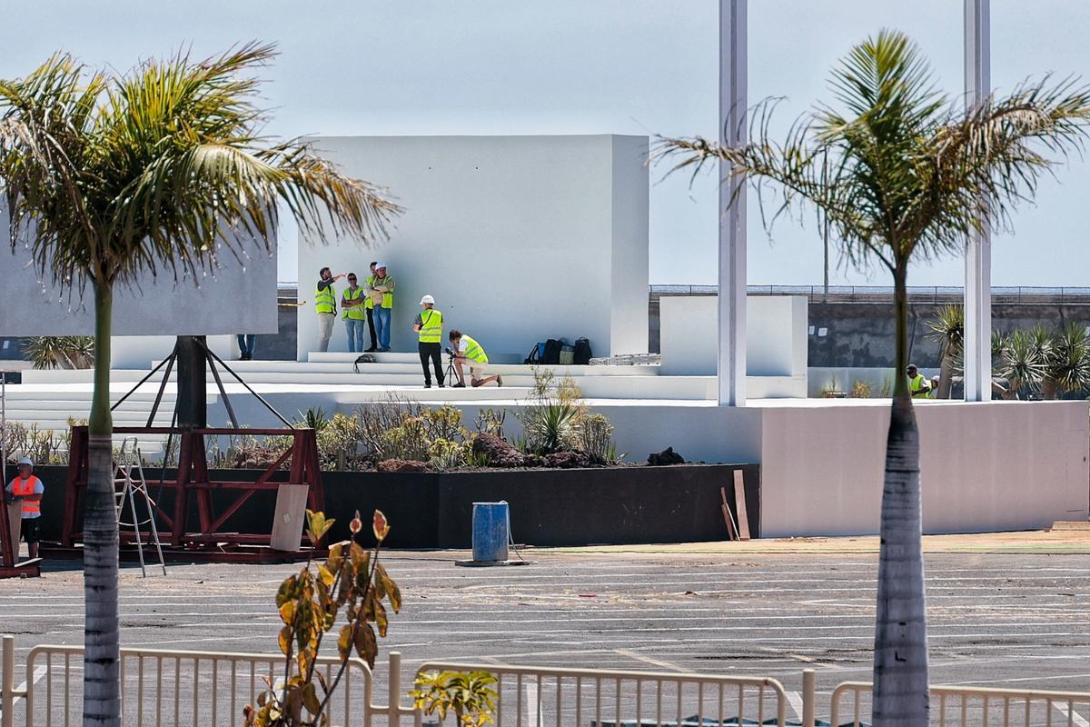 Visita de la tercera comisión del Vaticano al puerto de Santa Cruz de Tenerife Visita de la tercera comisión del Vaticano al puerto de Santa Cruz de Tenerife