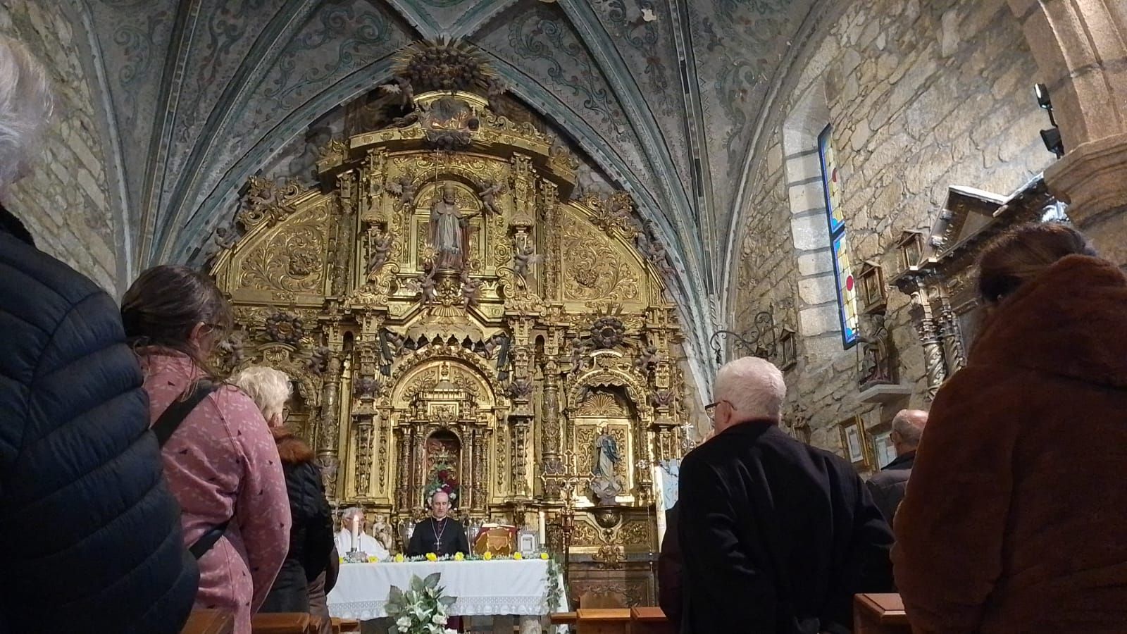El obispo de Astorga visita Ferreros, Paramio, Robleda, Cervantes, Valdespino y San Juan de la Cuesta