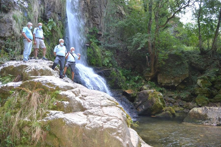 Las 15 cascadas de Asturias que merece la pena visitar - La Nueva España