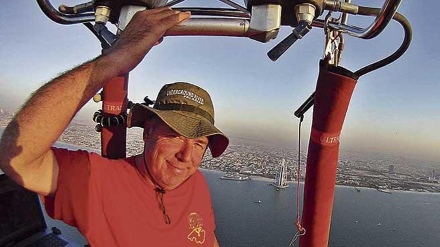 Ricardo Aracil, organizador del campeonato europeo de globos aerostÃ¡ticos.