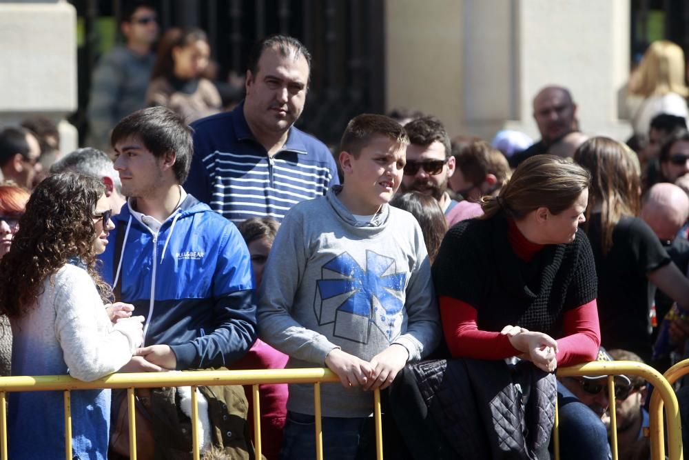 Búscate en la mascletà del 13 de marzo