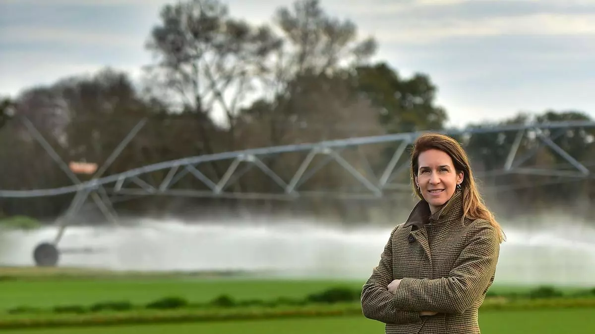 María Cremades «Ser mujer me ha favorecido y aunque este sector es un mundo de hombres me he sentido respetada siempre»