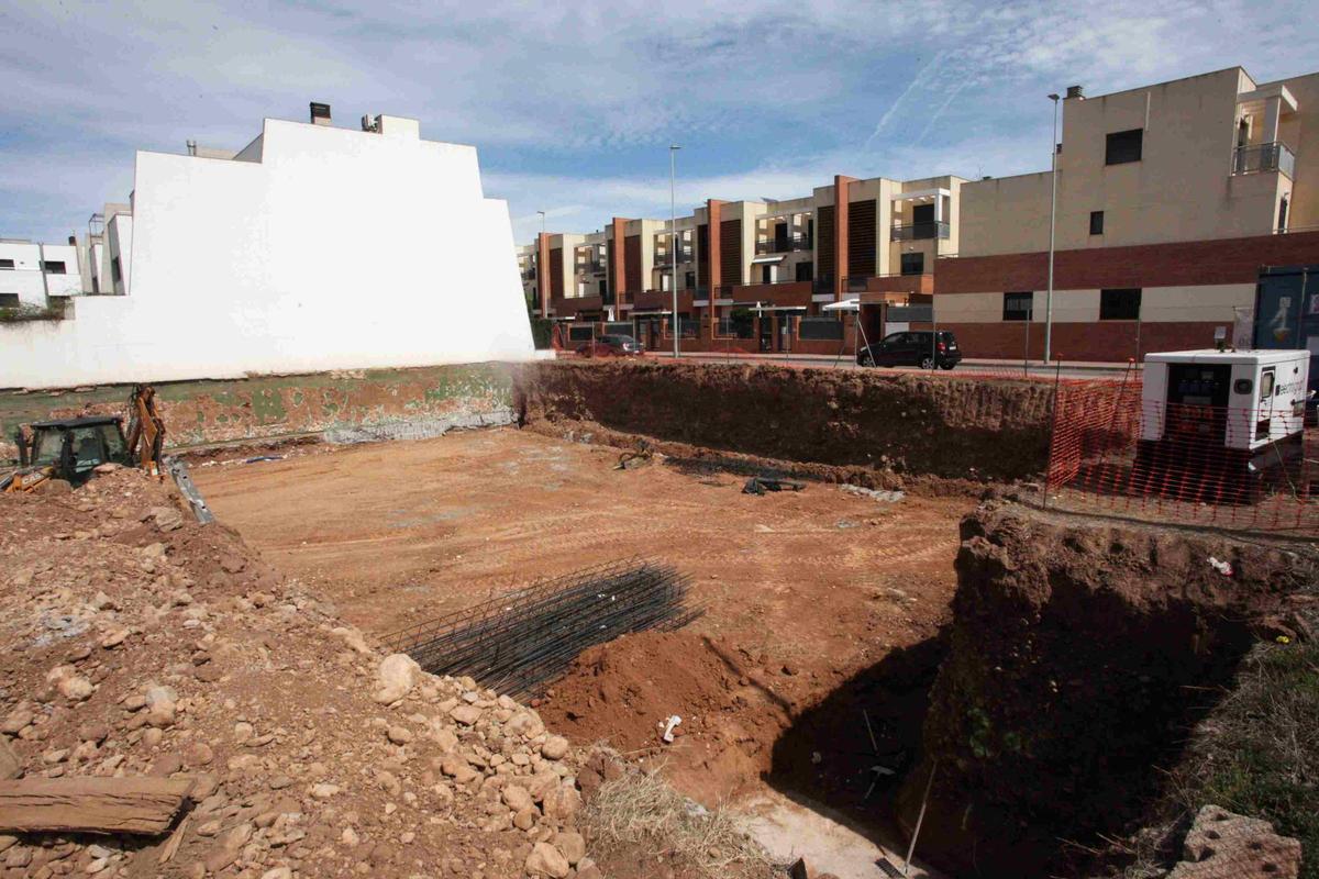 La promoción está situada en el Pau lledó de Castelló, a pocos metros de la basílica.