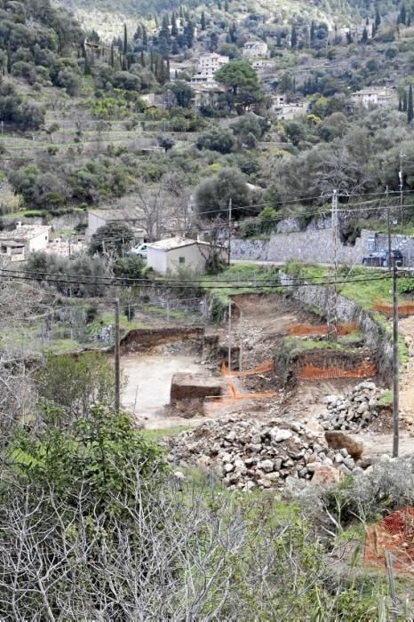 In Deià fürchten Anwohner, dass eine geplante Luxussiedlung die Idylle endguültig zerstört. Schon jetzt liegt vieles im Argen. Ein Besuch vor Ort.